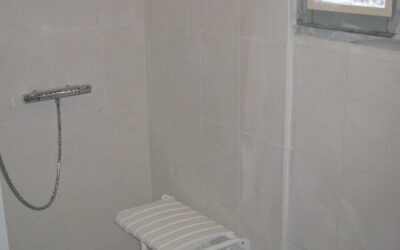 Installation d’une douche PMR